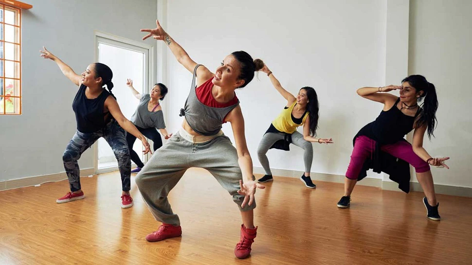 8 Amazing health benefits of dance you must know nachne ke fayde sscmp | Dancing Health Benefits: नाचने से मिलते हैं 8 अमेजिंग हेल्थ बेनिफिट्स, जान लें आप