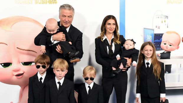 Alec & Hilaria Baldwin Pose With All Seven Kids In New Photo – Hollywood Life