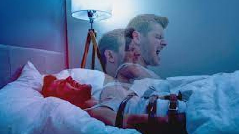 sleep paralysis condition of person know symptoms and ways to handle nsmp | जानिए क्या है Sleep Paralysis? सोते समय इंसान की कुछ ऐसी हो जाती है हालत