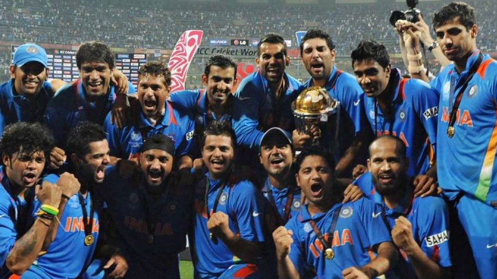 Piyush Chawla member of Team India in 2011 World Cup now play for mi in IPL 2023 | Mini Auction: 2011 वर्ल्ड कप विजेता खिलाड़ी की IPL में हुई वापसी, मुंबई इंडियंस ने अपनी टीम में किया शामिल