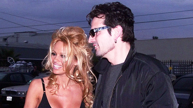 Pamela Anderson & Tommy Lee’s Romantic Timeline: Photos – Hollywood Life