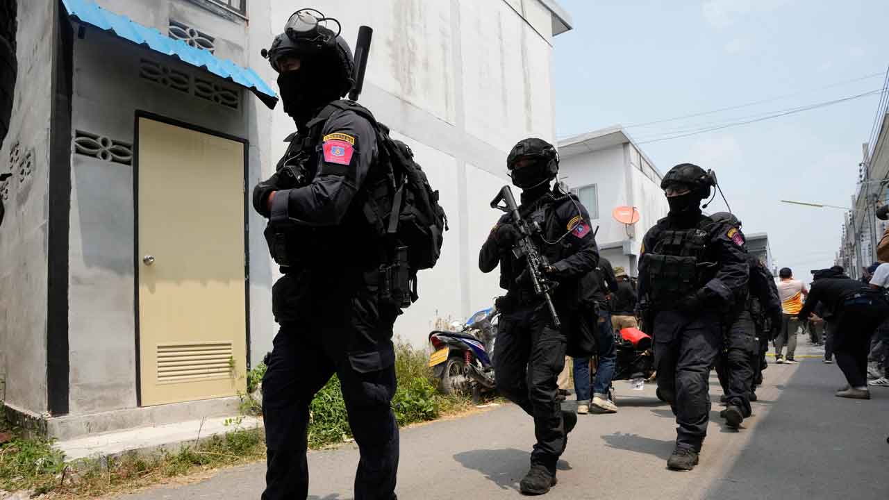 Thai police to be subjected to random physical, mental health checks after standoff with officer