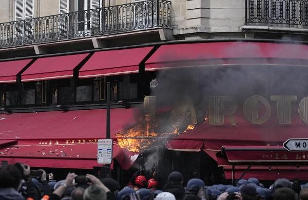 One of Macron’s favourite restaurants in France set on fire by protesters over pension age hike-
