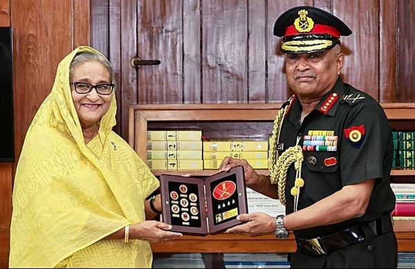 Sheikh Hasina stresses strengthened cooperation between armies of Bangladesh, India-