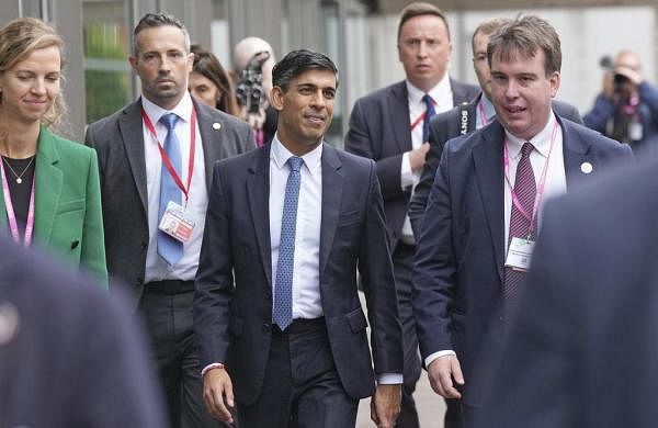 UK Prime Minister Rishi Sunak rallies his Conservatives by saying he’s ready to take tough decisions-
