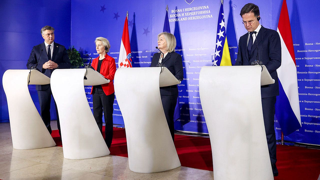 EU officials urge Bosnia to press ahead with reform for accession negotiations