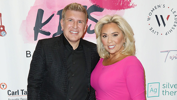 Todd and Julie Chrisley Win $1 Million in Lawsuit Amid Prison Sentence – Hollywood Life