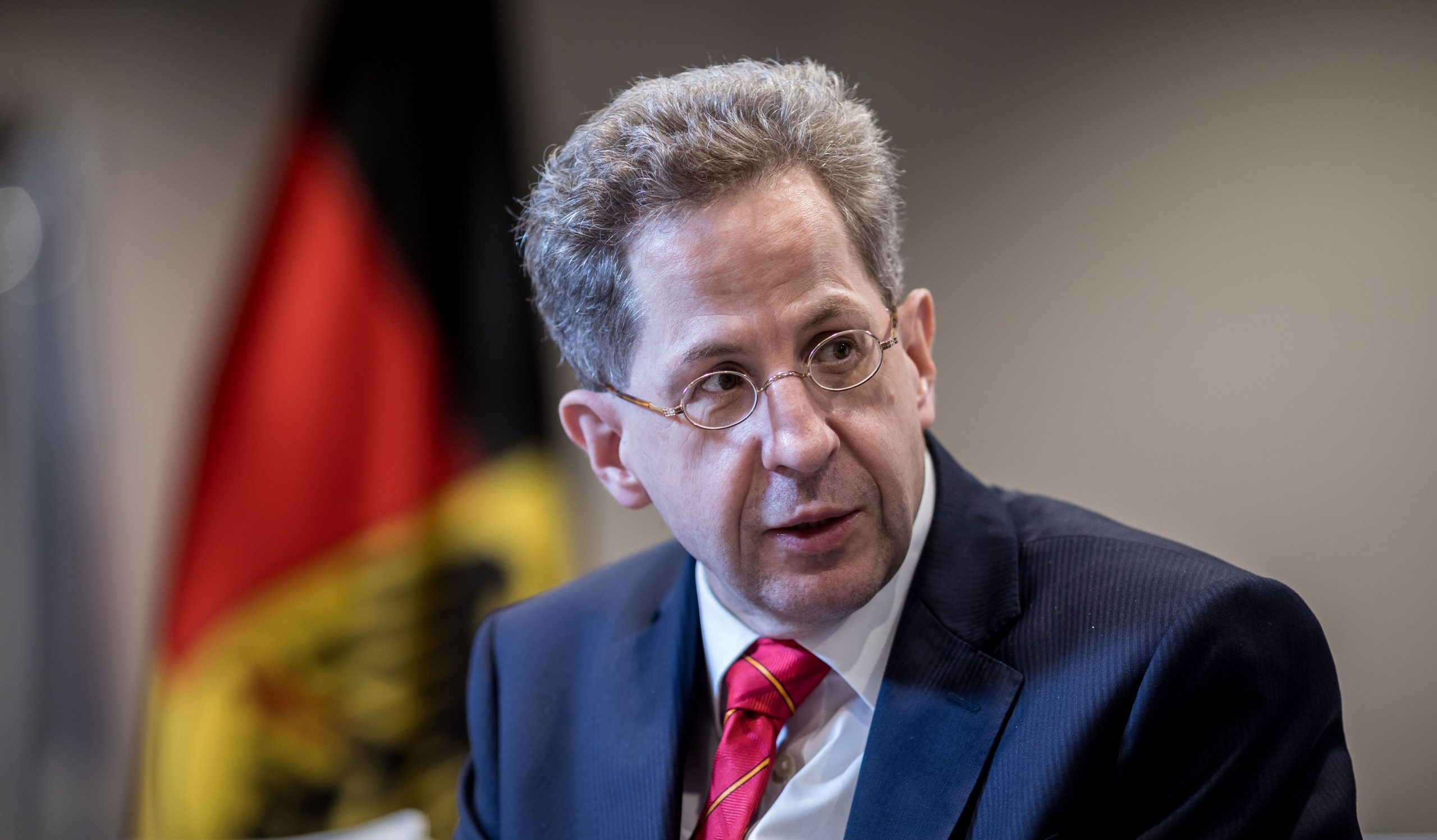 German domestic spy agency criticizes former head for alleged extremism
