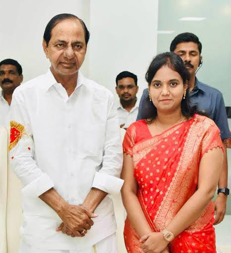 BRS will stand by Lasya Nanditha’s Family: KCR