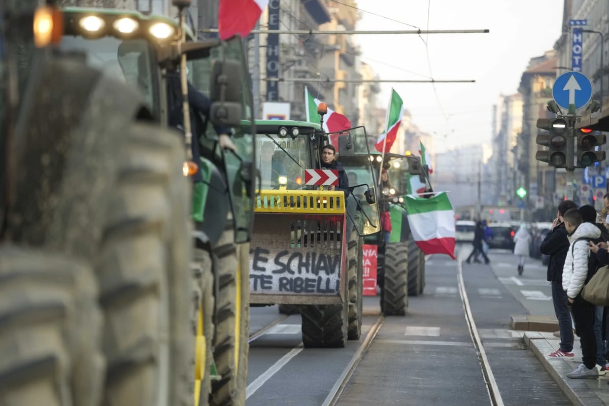 Farmers create chaos outside EU summit in Brussels, wrest some promises of relief