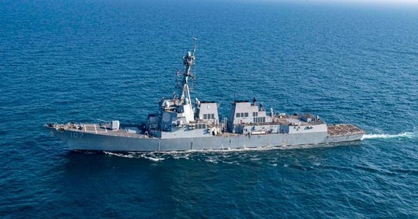 US strikes Houthi unmanned vessels, anti-ship missiles, drone