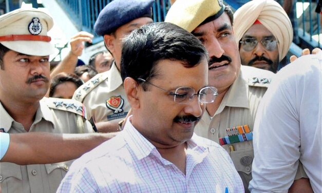 No interim relief; Arvind Kejriwal can sign only two types of papers