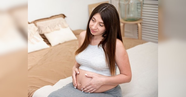 Why does the problem of gas and indigestion occur during pregnancy know the ways to get relief | प्रेग्नेंसी में क्यों होती है गैस और अपच की समस्या? जान लें राहत पाने के उपाय